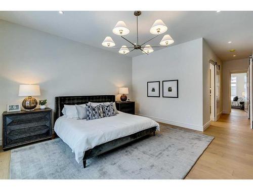 1055 Kerfoot Crescent Sw, Calgary, AB - Indoor Photo Showing Bedroom