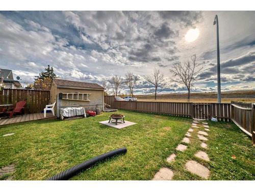 1-524 1 Street East, Cochrane, AB - Outdoor