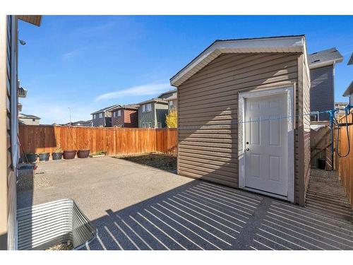 48 Saddlestone Grove Ne, Calgary, AB 