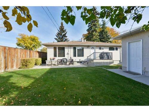 447 Hendon Drive Nw, Calgary, AB - Outdoor With Deck Patio Veranda