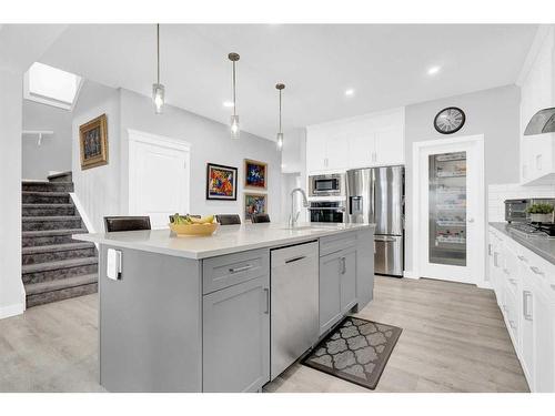 2137 Ravensdun Crescent Se, Airdrie, AB - Indoor Photo Showing Kitchen With Upgraded Kitchen