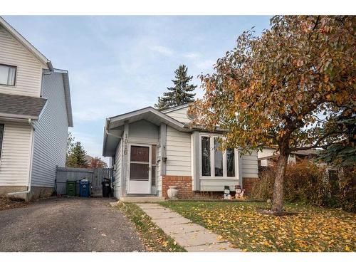 1016 Woodview Crescent Sw, Calgary, AB - Outdoor With Facade