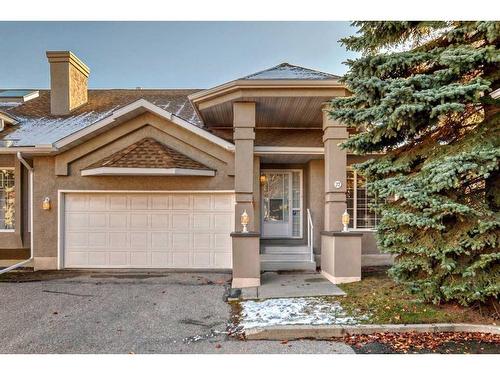 37 Christie Gardens Sw, Calgary, AB - Outdoor