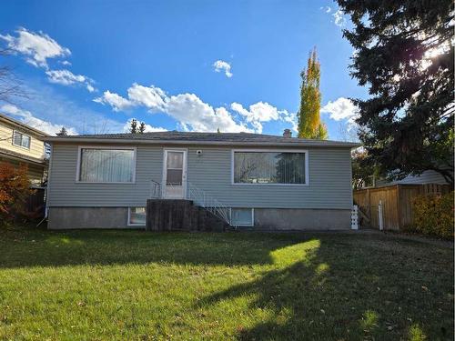 2609 5 Avenue Nw, Calgary, AB - Outdoor