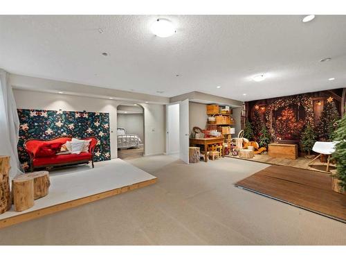 673 Victoria Beach Bay, Chestermere, AB - Indoor Photo Showing Other Room