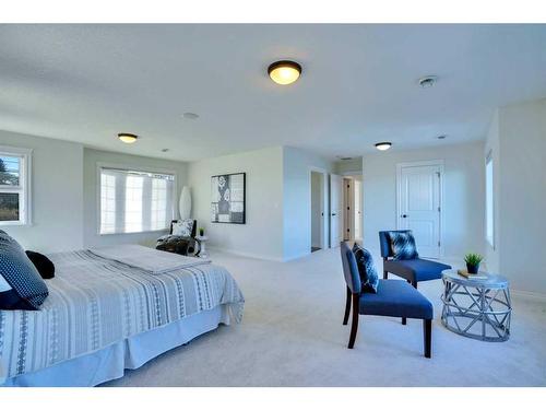 869 East Chestermere Drive, Chestermere, AB - Indoor Photo Showing Bedroom