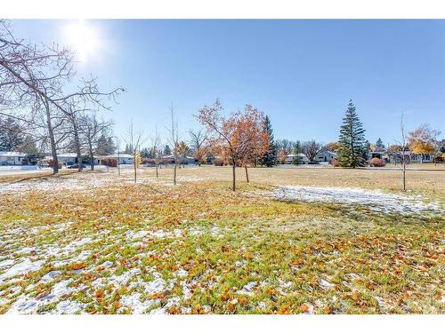 20 Rossburn Crescent Sw, Calgary, AB - Outdoor With View