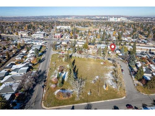 20 Rossburn Crescent Sw, Calgary, AB - Outdoor With View