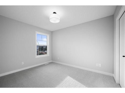 20 Walgrove Place Se, Calgary, AB - Indoor Photo Showing Other Room