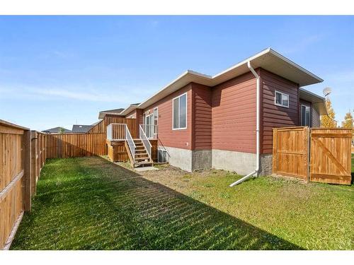 42 Violet Close, Olds, AB - Outdoor With Exterior