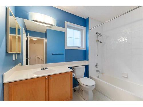 30 Country Village Landing Ne, Calgary, AB - Indoor Photo Showing Bathroom