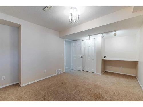 30 Country Village Landing Ne, Calgary, AB - Indoor Photo Showing Other Room