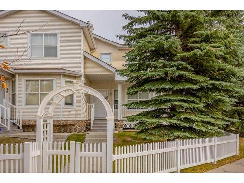 30 Country Village Landing Ne, Calgary, AB - Outdoor