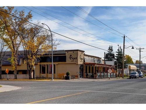 3120 5A Street Nw, Calgary, AB - Outdoor