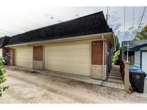 3120 5A Street Nw, Calgary, AB - Outdoor