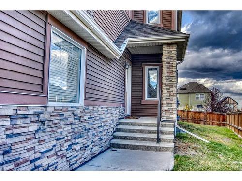 48 Sherwood Gate Nw, Calgary, AB - Outdoor