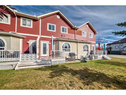 149 Bayside Point Sw, Airdrie, AB - Outdoor With Deck Patio Veranda