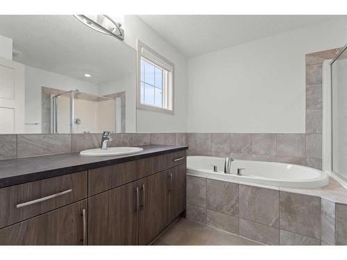 374 Evanston Way Nw, Calgary, AB - Indoor Photo Showing Bathroom