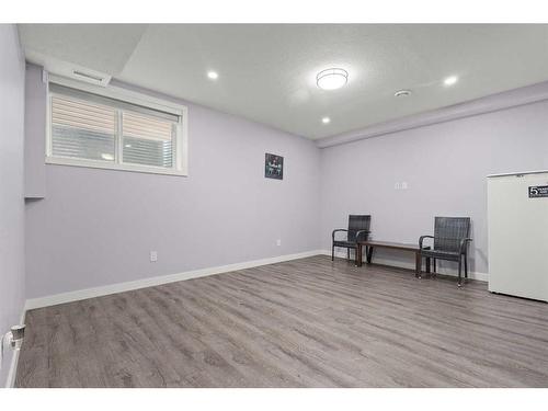 374 Evanston Way Nw, Calgary, AB - Indoor Photo Showing Other Room