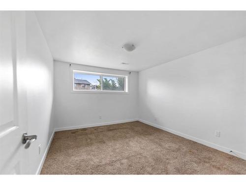 275 Rundlecairn Road Ne, Calgary, AB - Indoor Photo Showing Other Room