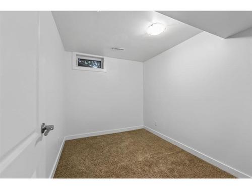 275 Rundlecairn Road Ne, Calgary, AB - Indoor Photo Showing Other Room