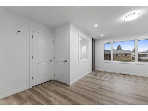 275 Rundlecairn Road Ne, Calgary, AB - Indoor Photo Showing Other Room