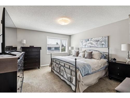 334 Hawkview Manor Circle Nw, Calgary, AB 