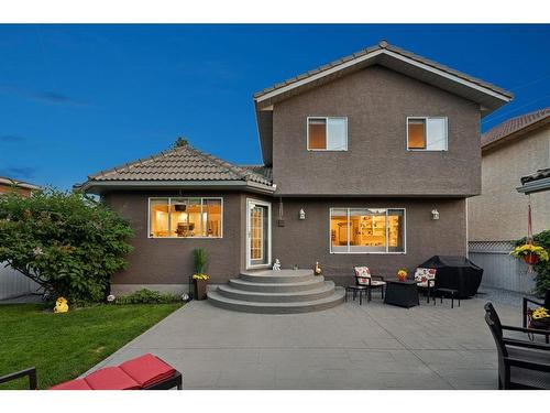 334 Hawkview Manor Circle Nw, Calgary, AB 