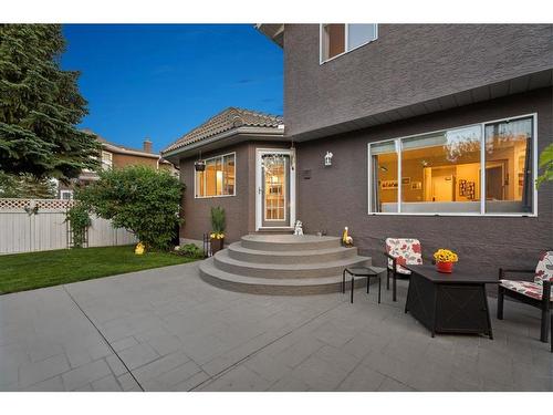 334 Hawkview Manor Circle Nw, Calgary, AB 