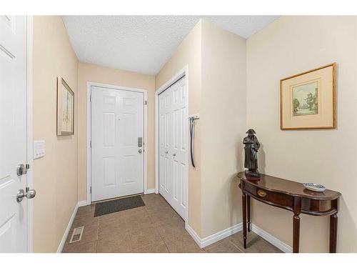 224 Copperfield Lane Se, Calgary, AB - Indoor Photo Showing Other Room