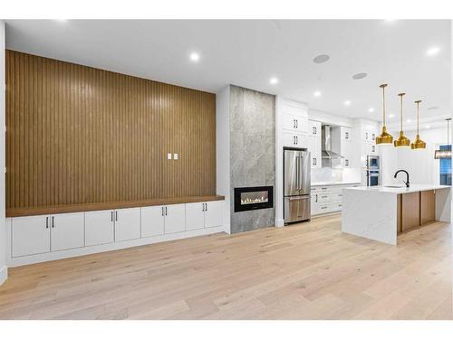 1917 21 Avenue Nw, Calgary, AB - Indoor Photo Showing Kitchen With Upgraded Kitchen