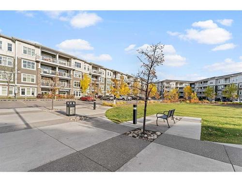 3407-11 Mahogany Row Se, Calgary, AB - Outdoor