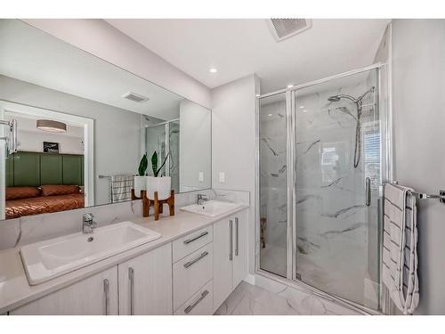 480 West Lakeview Drive, Chestermere, AB - Indoor Photo Showing Bathroom