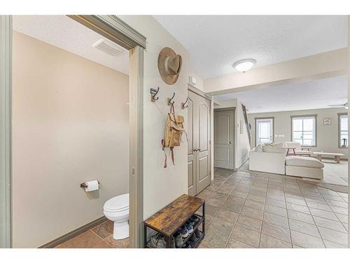 204-52 Mcrae Street, Okotoks, AB - Indoor Photo Showing Bathroom