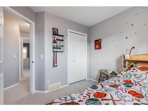 152 Copperstone Gardens Se, Calgary, AB - Indoor Photo Showing Bedroom