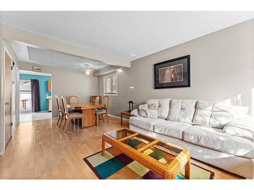 278 Martindale Boulevard Ne, Calgary, AB - Indoor Photo Showing Living Room