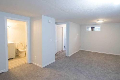 932 43 Street Sw, Calgary, AB - Indoor Photo Showing Other Room