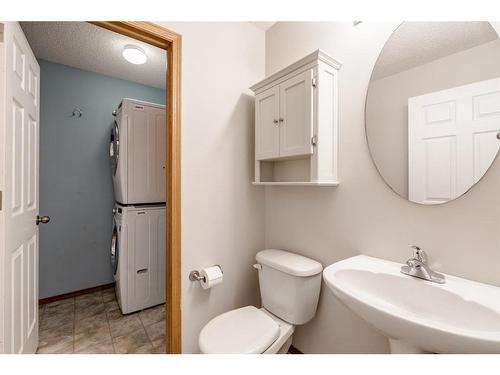 146 Arbour Stone Place Nw, Calgary, AB - Indoor Photo Showing Bathroom