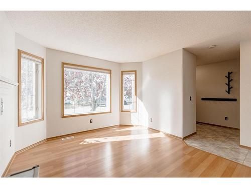 146 Arbour Stone Place Nw, Calgary, AB - Indoor Photo Showing Other Room