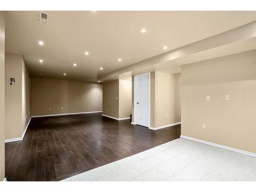 1177 Strathcona Drive Sw, Calgary, AB - Indoor Photo Showing Other Room