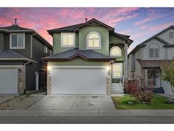 311 Taracove Estate Drive NE Calgary, AB T3J 5A1