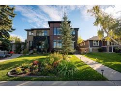 3607 Kildare Crescent SW Calgary, AB T3E 4S3