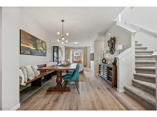 25 Creekside Boulevard Sw, Calgary, AB - Indoor Photo Showing Dining Room