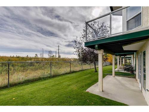 97 Strathearn Gardens Sw, Calgary, AB 