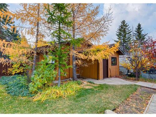 308 Silvergrove Bay Nw, Calgary, AB - Outdoor