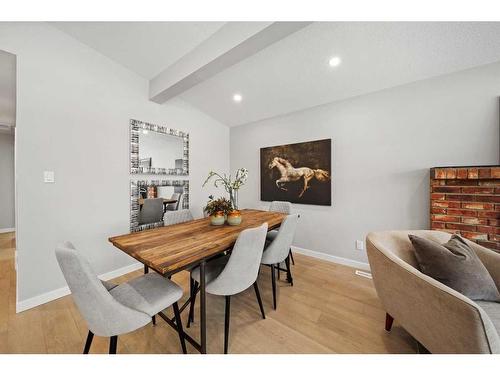 343 Weddenburn Road Se, Calgary, AB - Indoor Photo Showing Dining Room