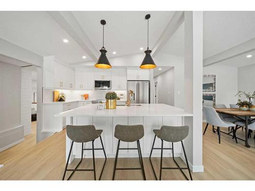 343 Weddenburn Road Se, Calgary, AB - Indoor Photo Showing Kitchen With Upgraded Kitchen