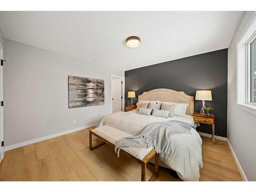 343 Weddenburn Road Se, Calgary, AB - Indoor Photo Showing Bedroom