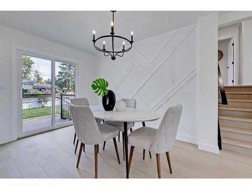 38 Glenside Drive Sw, Calgary, AB - Indoor Photo Showing Dining Room