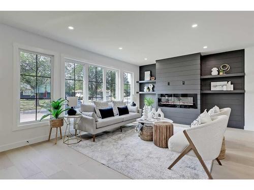 38 Glenside Drive Sw, Calgary, AB - Indoor Photo Showing Living Room With Fireplace